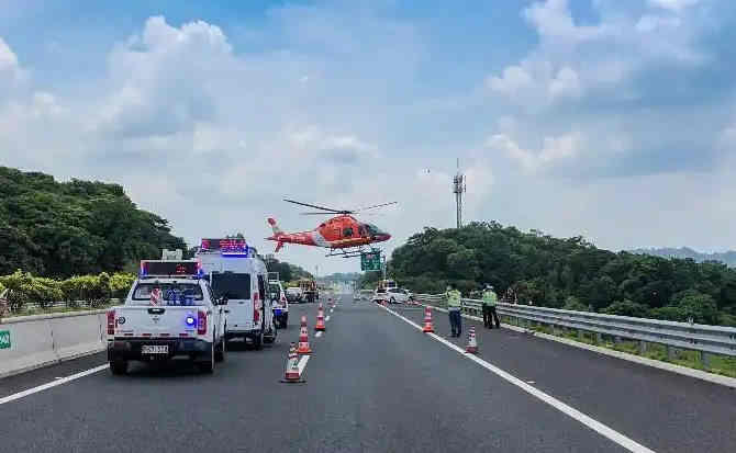 临泉高速公路汽车救援案例